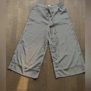 “SOLD” Zara pants